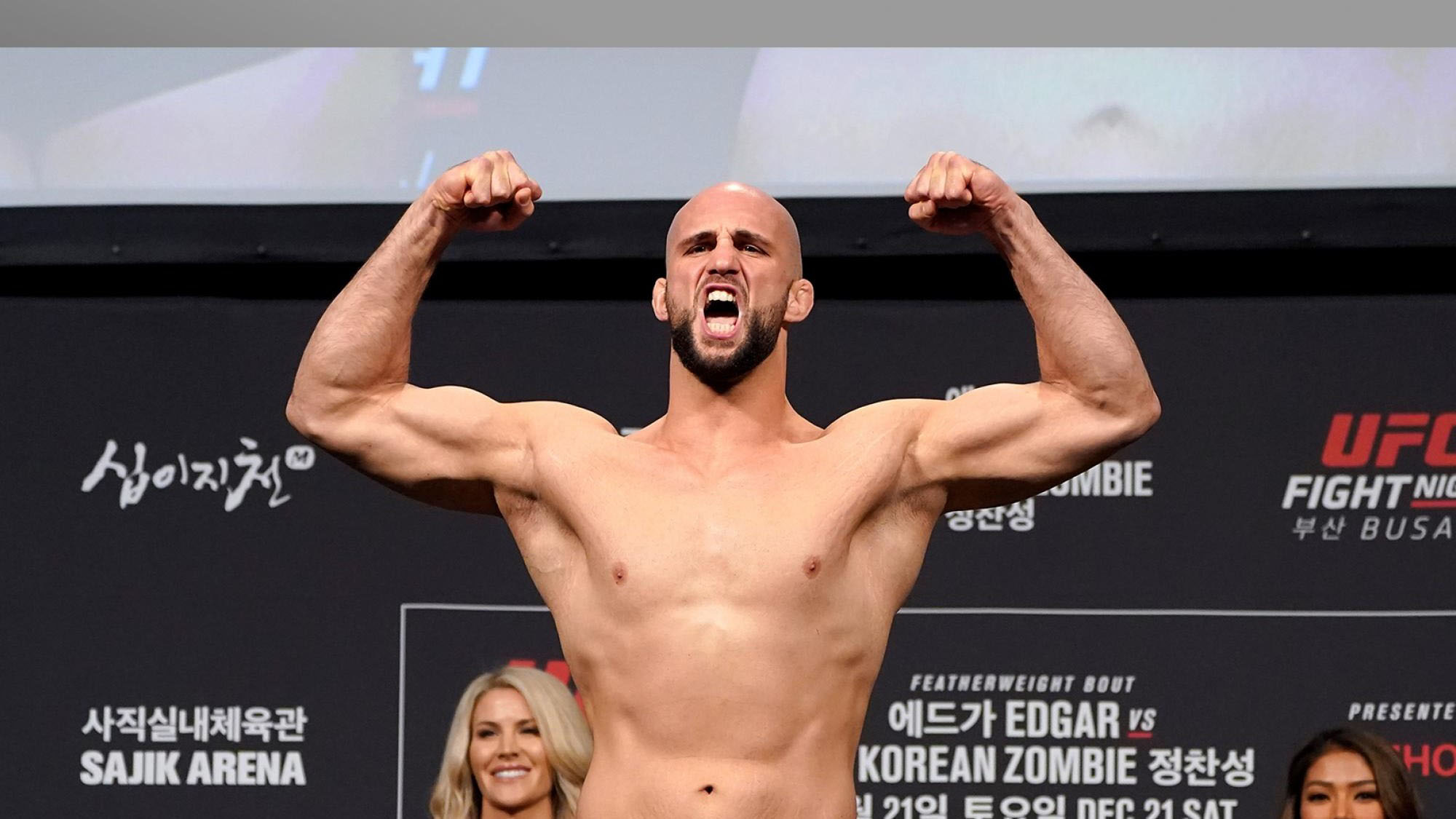 Volkan Oezdemir Volkan Oezdemir (born 19 September 1989) is a Swiss professional mixed martial artist and former kickboxing practitioner competing in the Light heavyw...